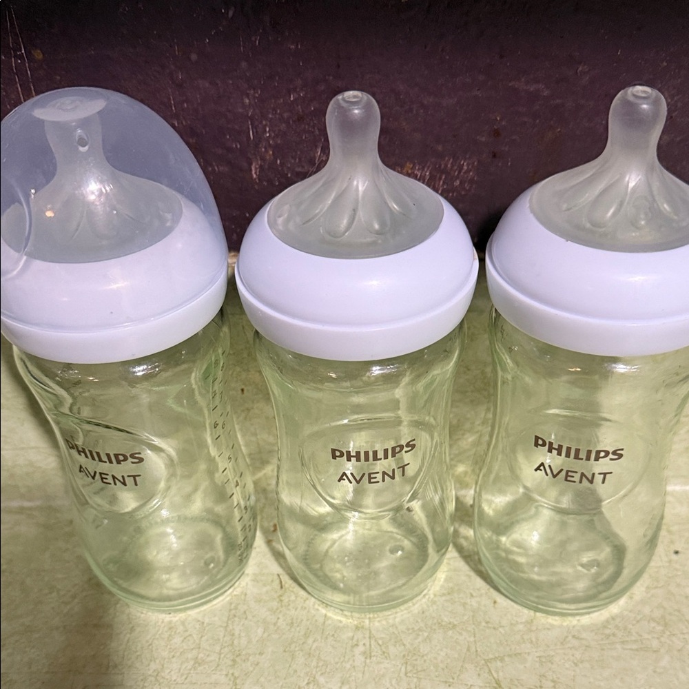 Avent glass bottles